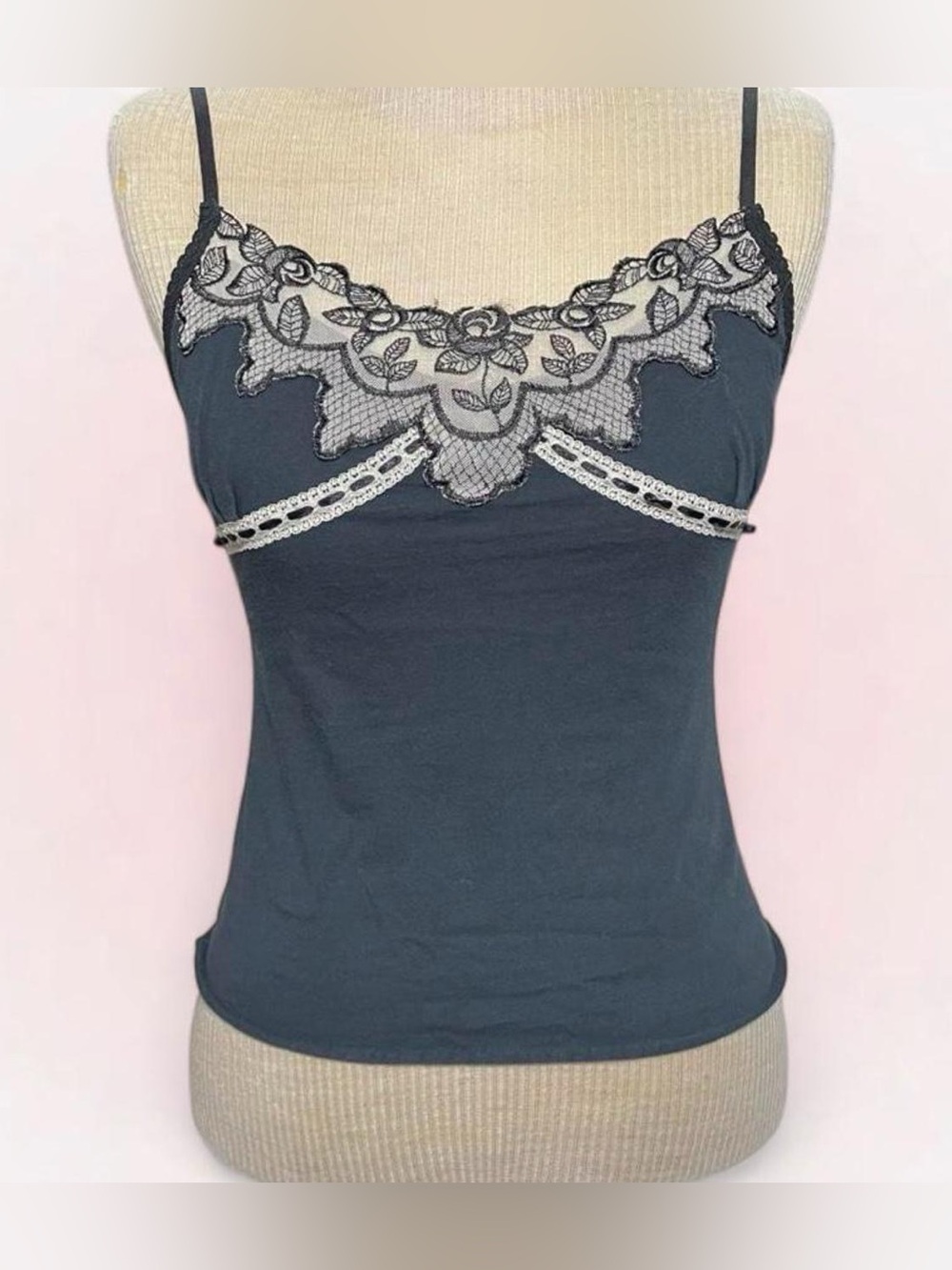 New York & Company y2k black Lace-Trim Camisole